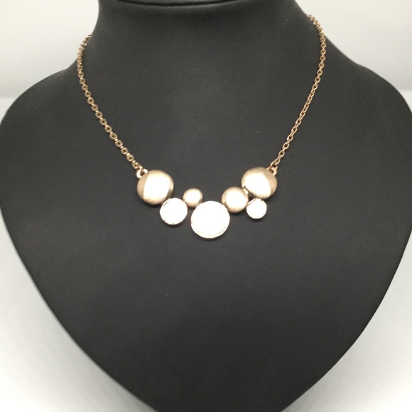 NWT Copper circle necklace with iridescent inlays - Picture 2 of 5